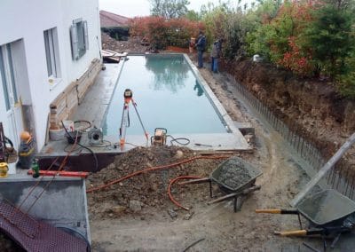 Transformation d’une villa et création d’une piscine – Villeneuve